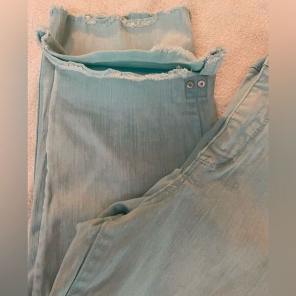 Size 10 Nine West frayed hem stretch 5-pocket zipper front belt Christie Capri - Picture 2 of 14